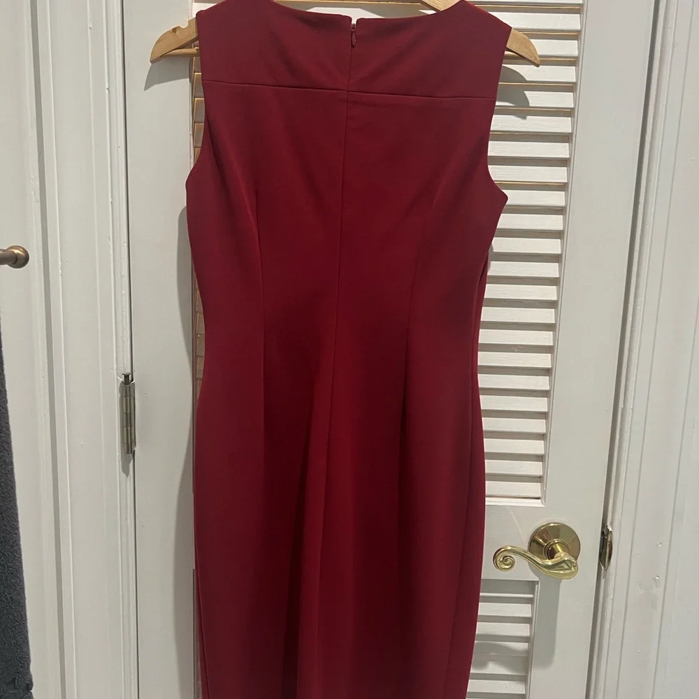 Calvin Klein dress.  Size 6 - Picture 3 of 3